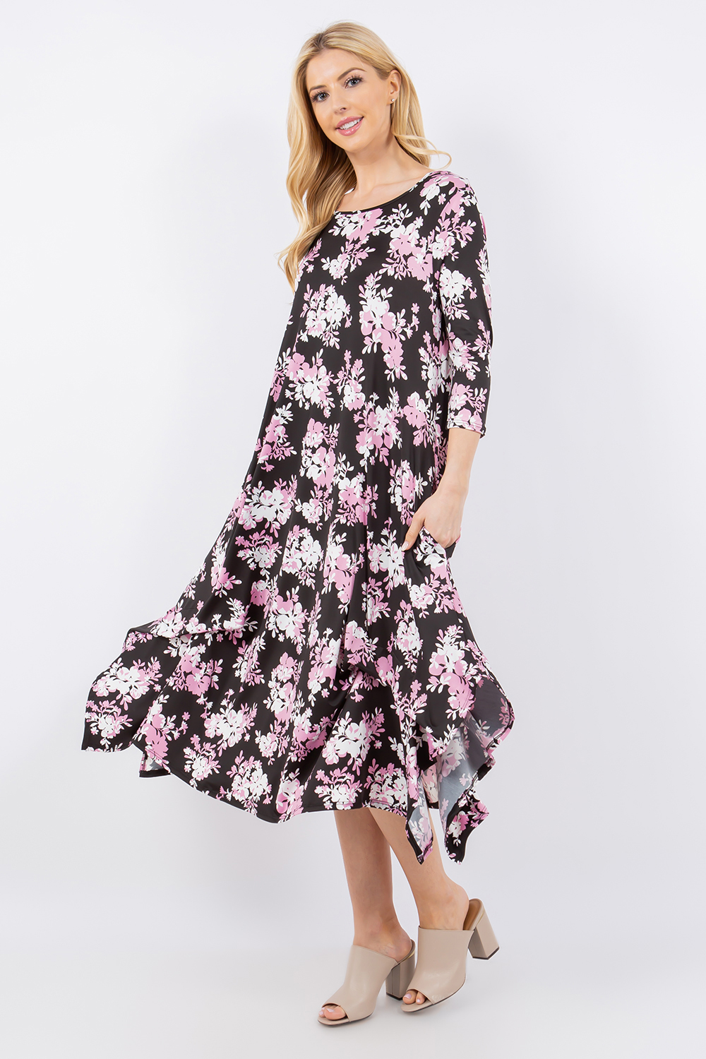 CD43771G<br/>FLORAL PRINT LAYERED BOTTOM DRESS WITH POCKETS